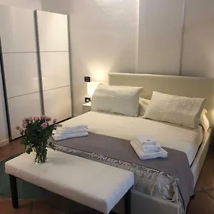 https://domus-paradiso.hotelinveneto.com